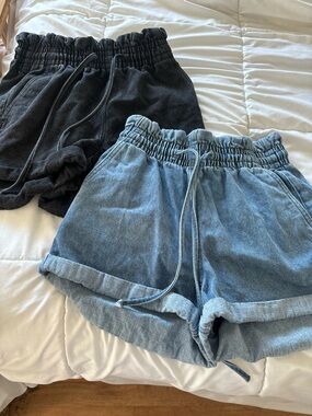 refuge Black and Light Denim Blue High-Waist Elastic Shorts Set